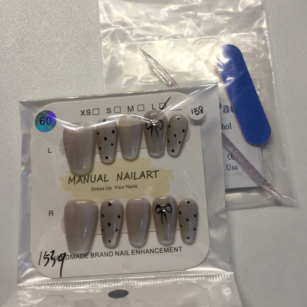 Brand New Hand Made Press on Nails # 158